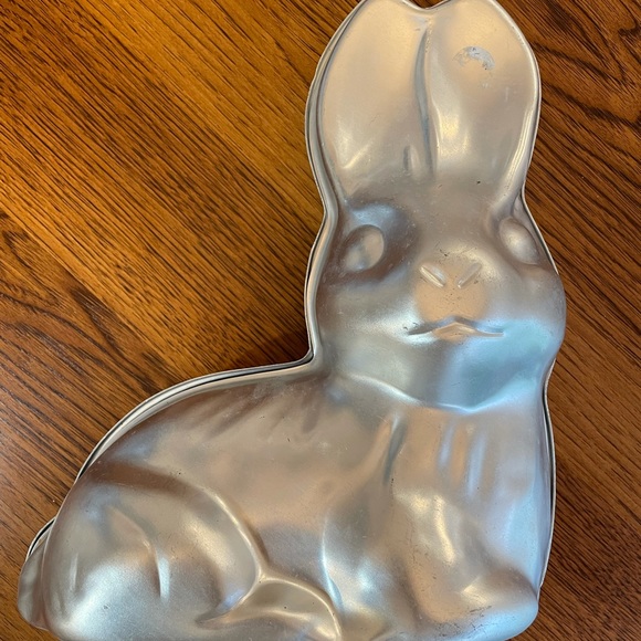 🐰 Wilton Bunny Cake Pan 🐰